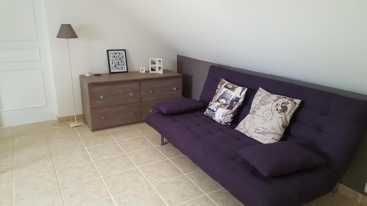 Chambre Dans Villa Mulsanne Exterior photo